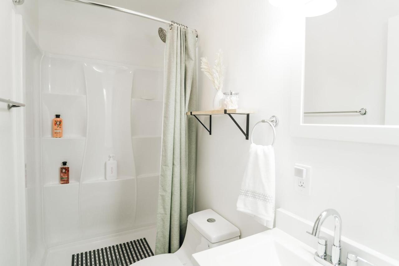 Tranquil Luxury: Modern Comfort! Lynchburg Dış mekan fotoğraf
